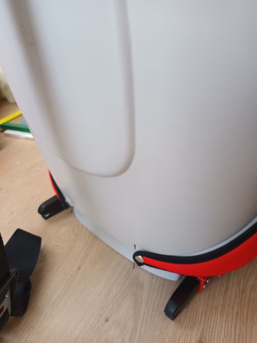 Детско столче за автомобил