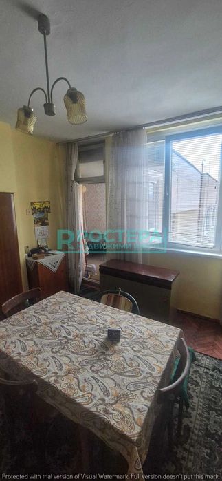 Многостаен Апартамент -  Център