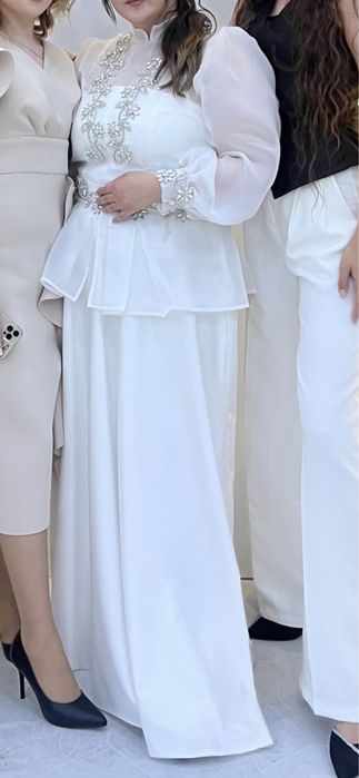 Платье на узату