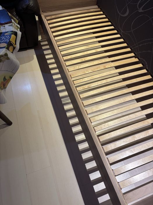 Единично легло с матрак 200/90