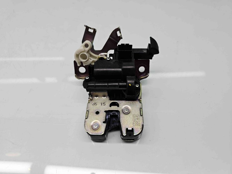 Broasca capota spate Audi A4 (8W2, B9) [Fabr 2015-2023] 3G0827503A