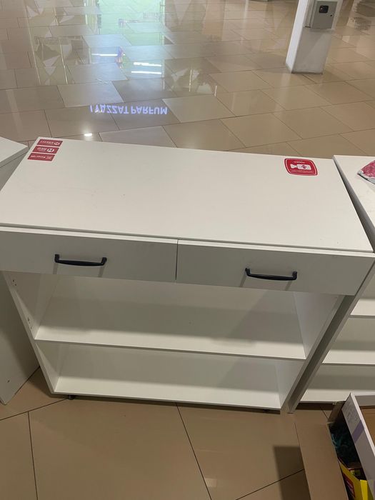 Полка Стеллаж Витрина