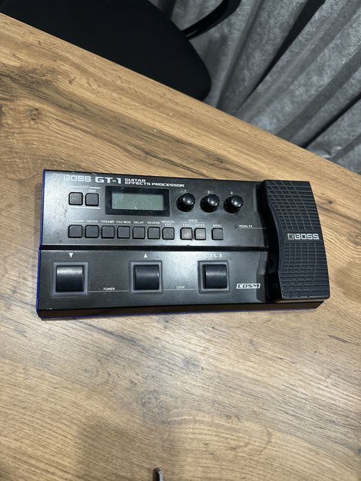 Boss GT-1 Guitar Processor