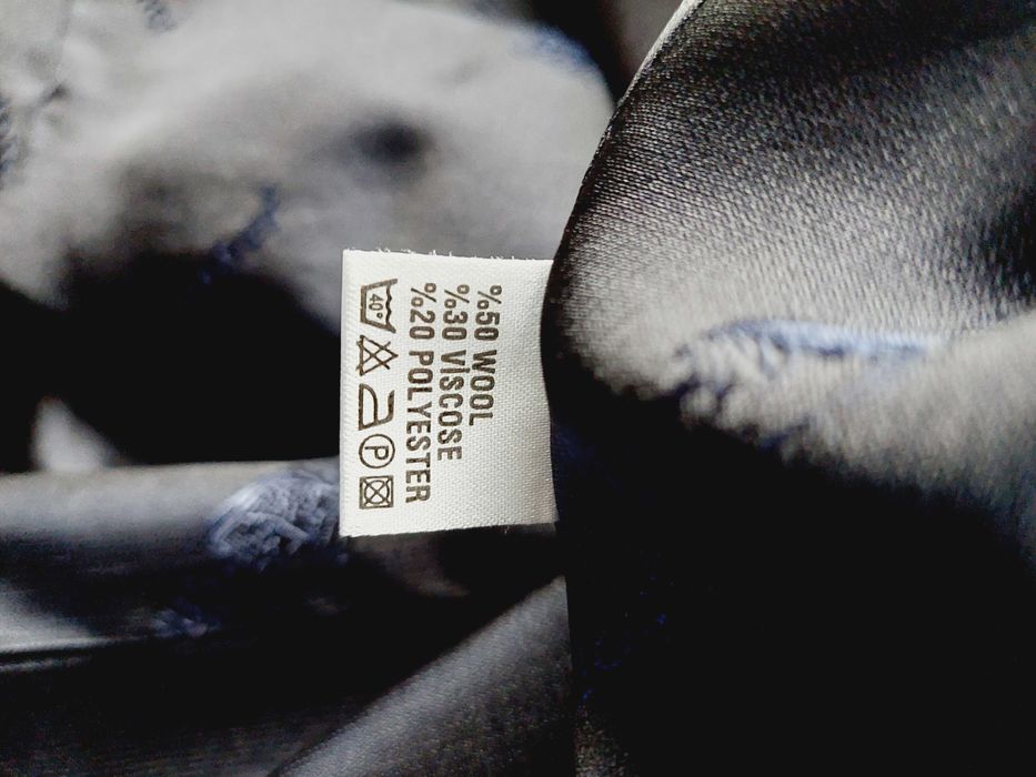 Стилен мъжки костюм