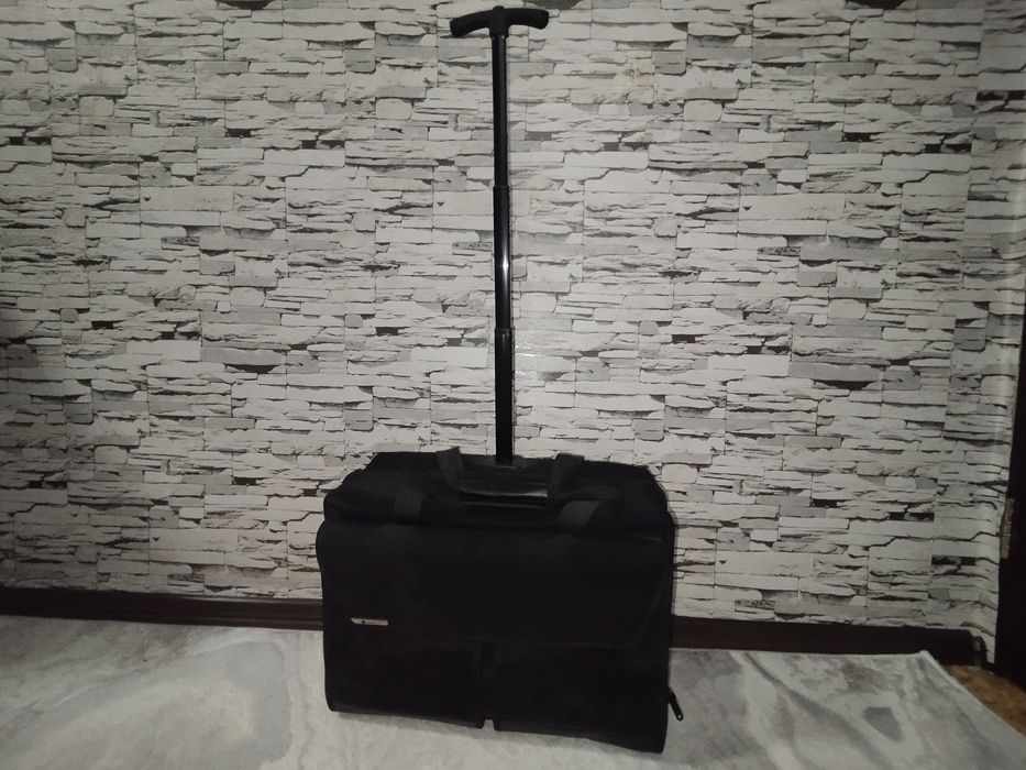 Продается дорожная сумка