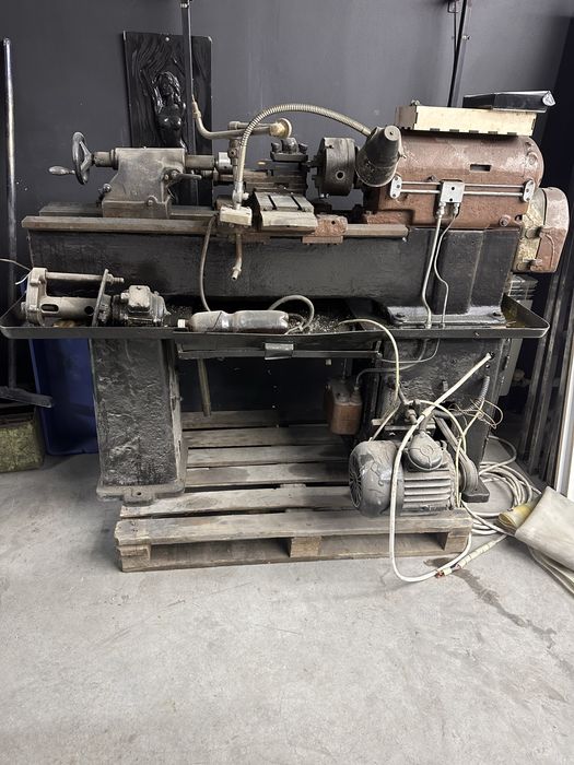 Продам токарный станок ТВ -320