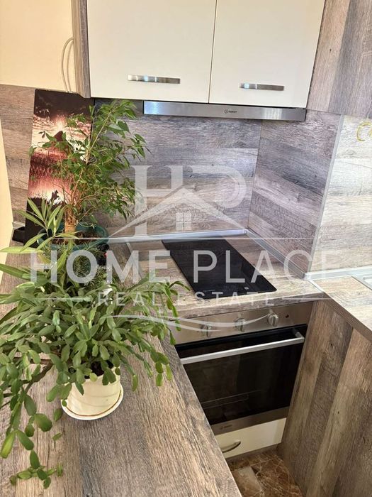 Дава се под наем Едностаен апартамент в Варна, Бриз - 35 кв.м за 248.88 € - Снимка #1