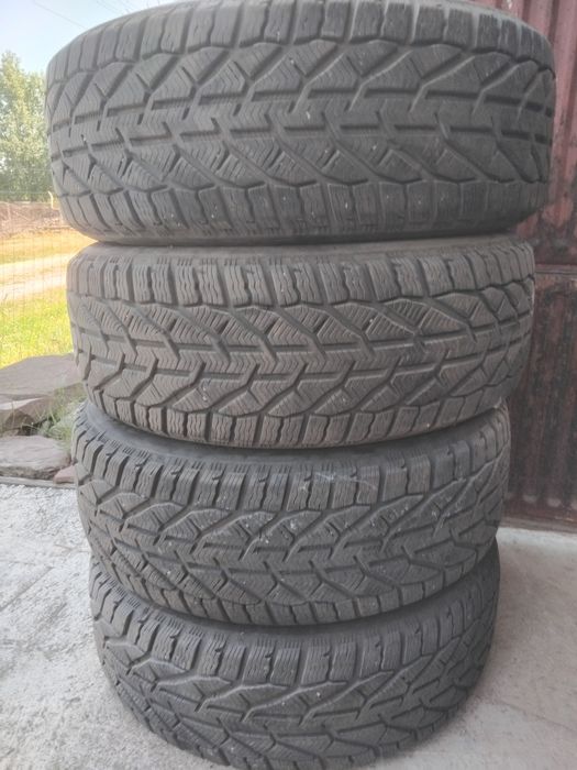 Гуми и джанти 17  5х114.3 за Хонда CRV 3