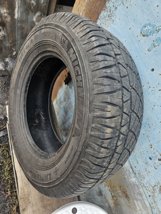 Шина летняя одна штука