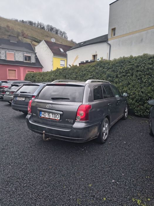 Toyota Avensis 2.2 diesel