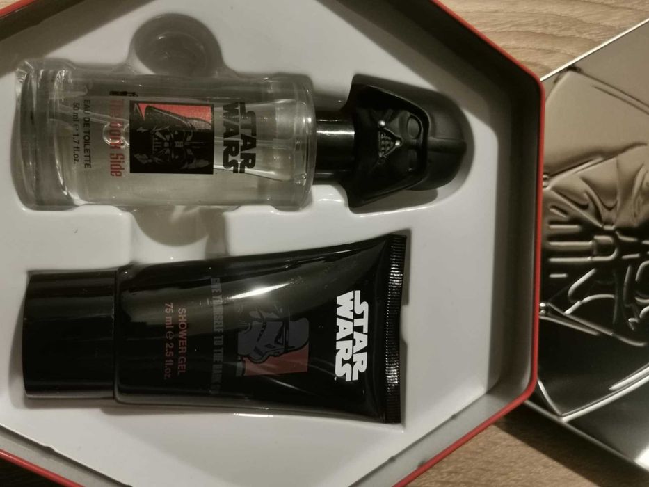 Колекционерски Star Wars Dart Vader cologne shower gel