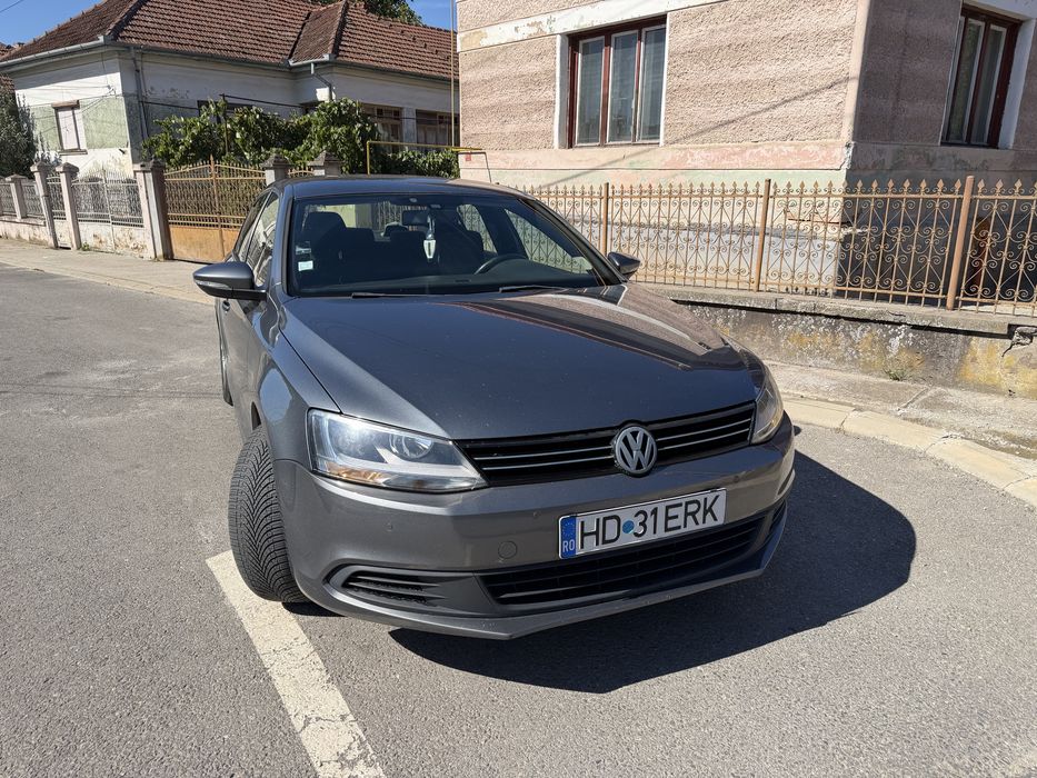 VW Jetta 2012 1.6 diesel
