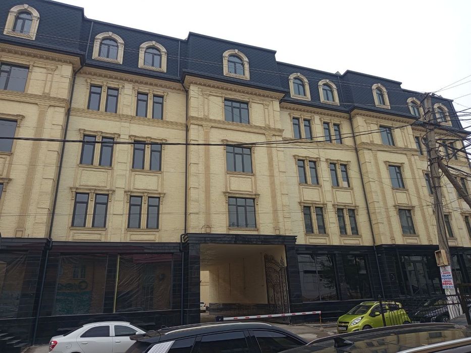 Продаётся Здания рядом Гранд Мир Яккасарайский район