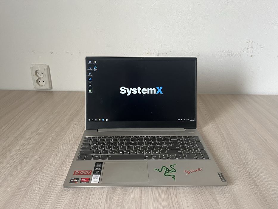 Lenovo idealad s340