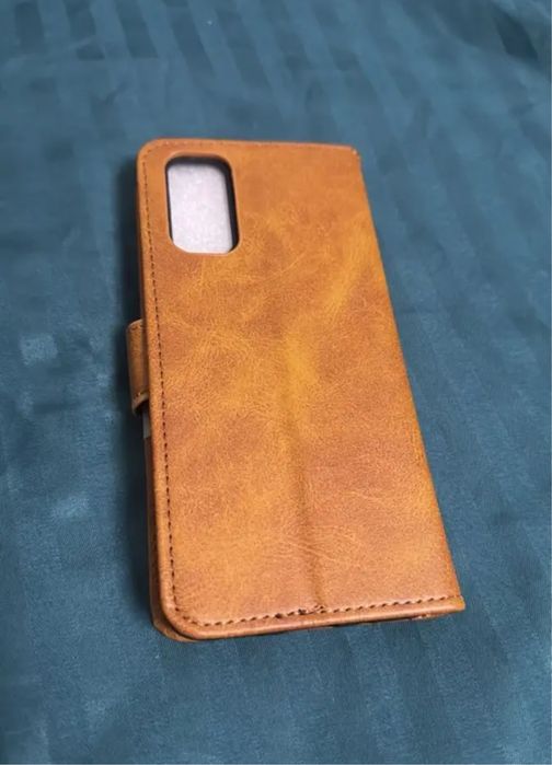 Чехол Самсунг S20