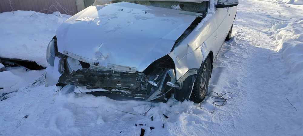 Продам Приору аварийная