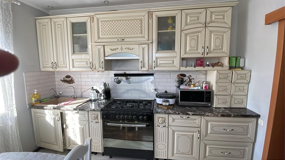 Кухонный гарнитур