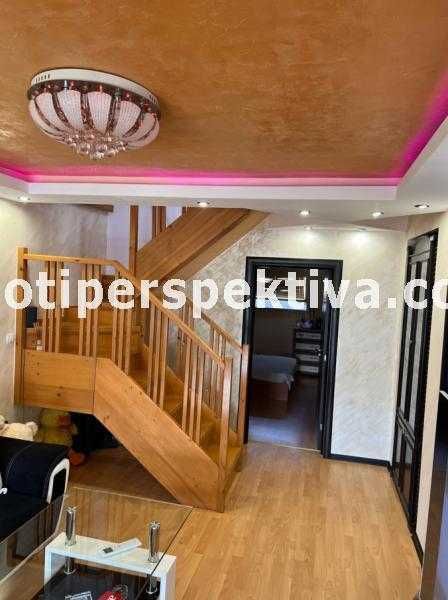 Продава се Тристаен апартамент в Пловдив, Кючук Париж - 158 кв.м за 988 €/кв.м - Снимка #1