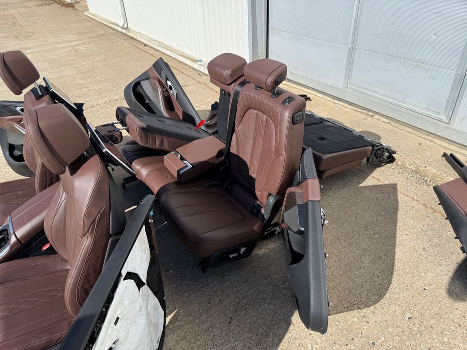 Interior Individual Bmw X7 G07 masaj racire incalzire cu monitoare