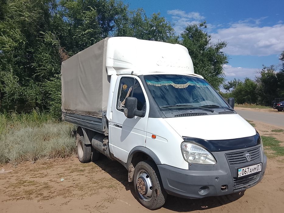 Продам газель 2005
