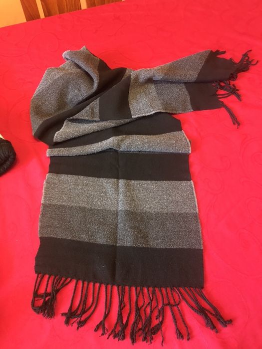 Шапка и шалове