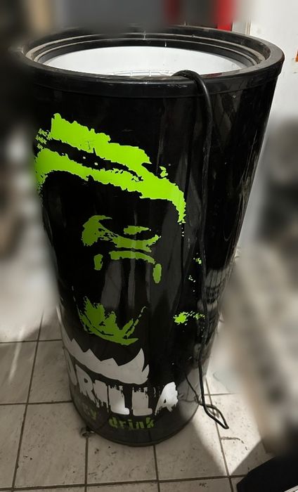 Холодильник горила