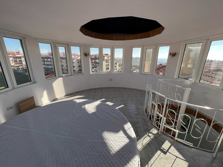 Хотел под наем за лято 2026 - удобен за групи и сезонни работници