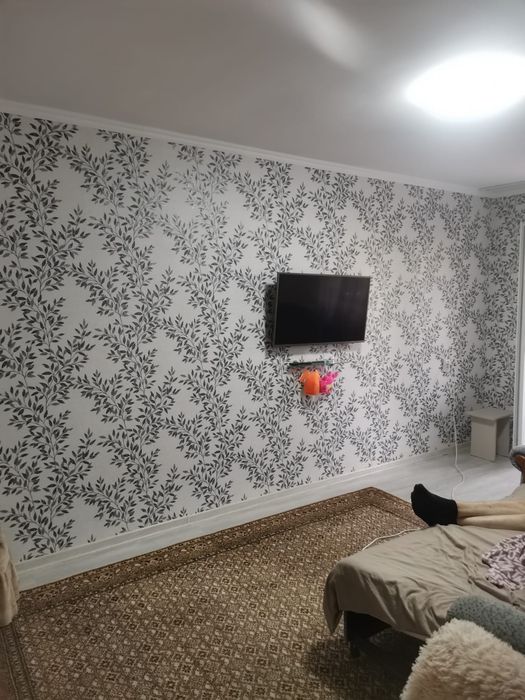 Продам квартиру 3-17 2 этаж