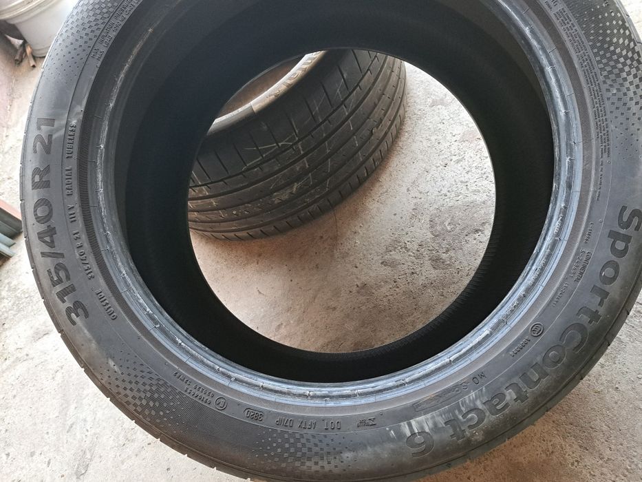 2 anvelope 315/40 R21 Continental