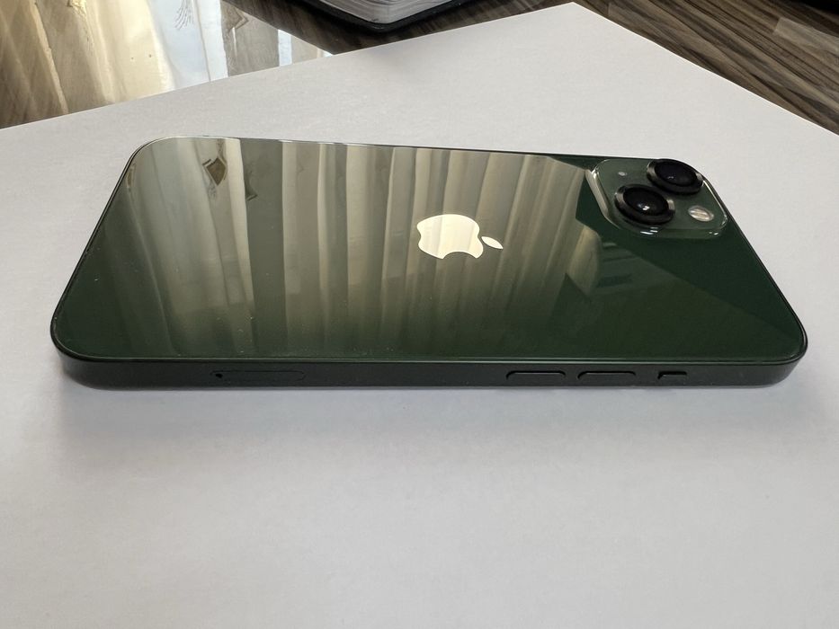 IPhone 13 в идельном состаянии 2024 года 09 месяца. Как новый.