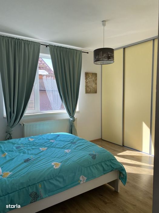 Apartament 3 camere la vilă cu grădină, aproape de metrou, proprietar