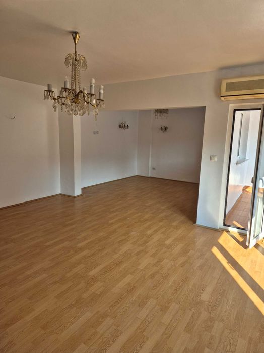 Apartament 4 camere Virtutii