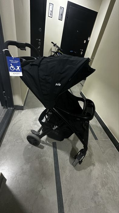 Продам коляску в отличном состояние