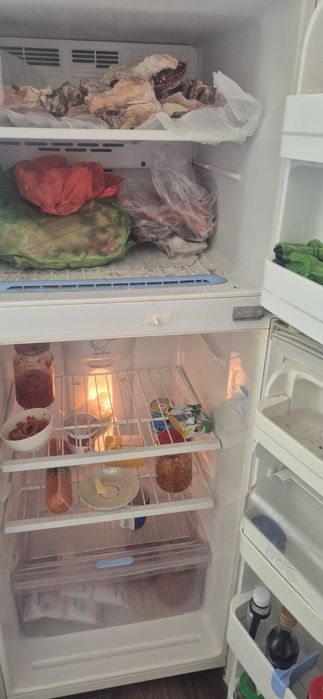 Холодильник марки"LG".