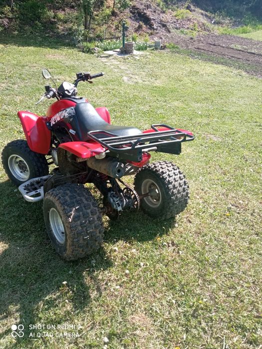 Vând ATV kymko kxr de 250 automat