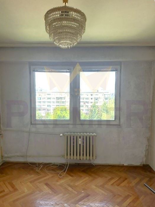 Продава се Тристаен апартамент в София, Бъкстон - 100 кв.м за 2430 €/кв.м - Снимка #2
