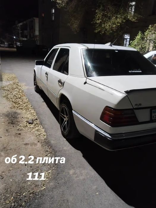 Продам Мерс 124 город сатпаев