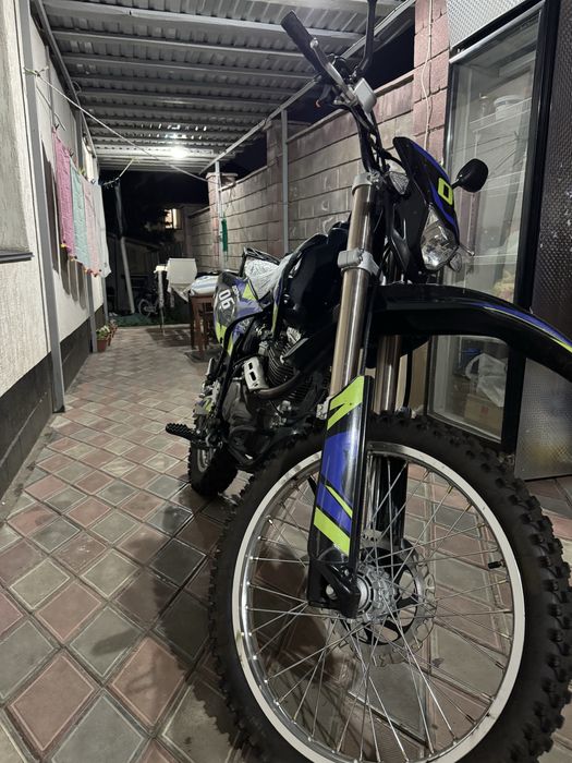 Продам мотоцикл Эндуро 300