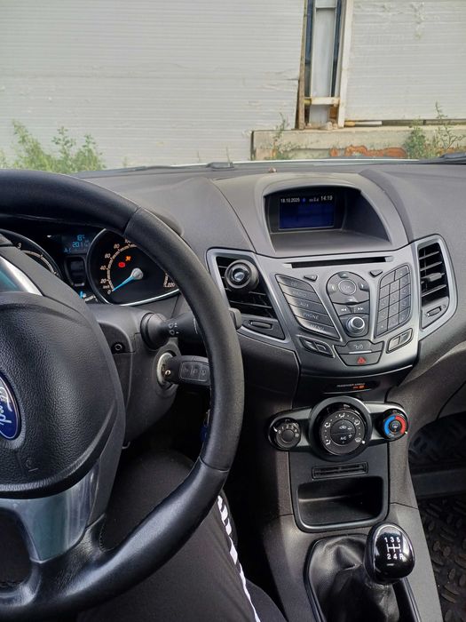 Vand Ford Fiesta