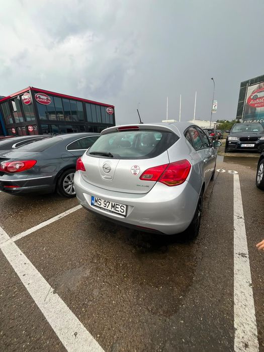 OPEL Astra 2010 — imagine 3