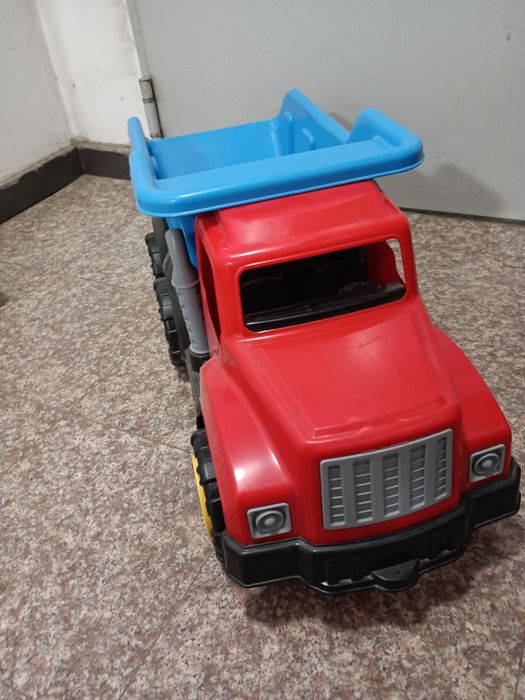 Камион с кош 60 см