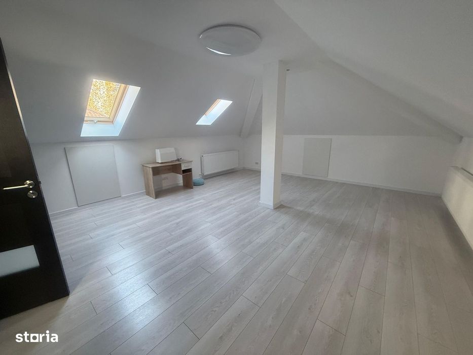 Casa individuala pe parter, cu 4 camere, direct proprietar.