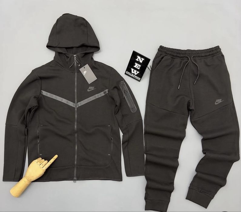 Мъжки екипи Nike