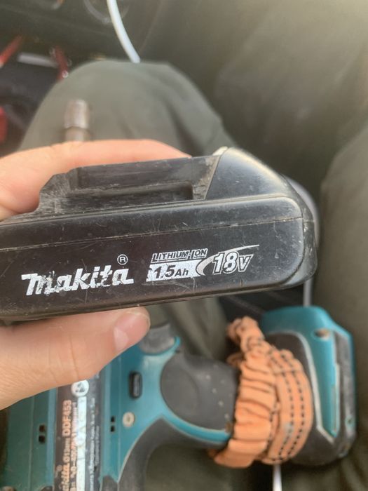 Аккумуляторный  шуруповерт