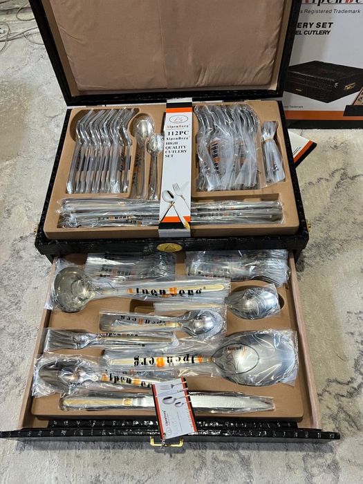 Столовые приборы