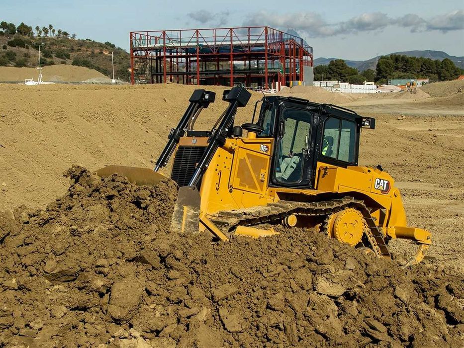 Гусеничный бульдозер СAT [D6 GC] 23.2тон