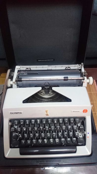 Стари антични машини и радиа