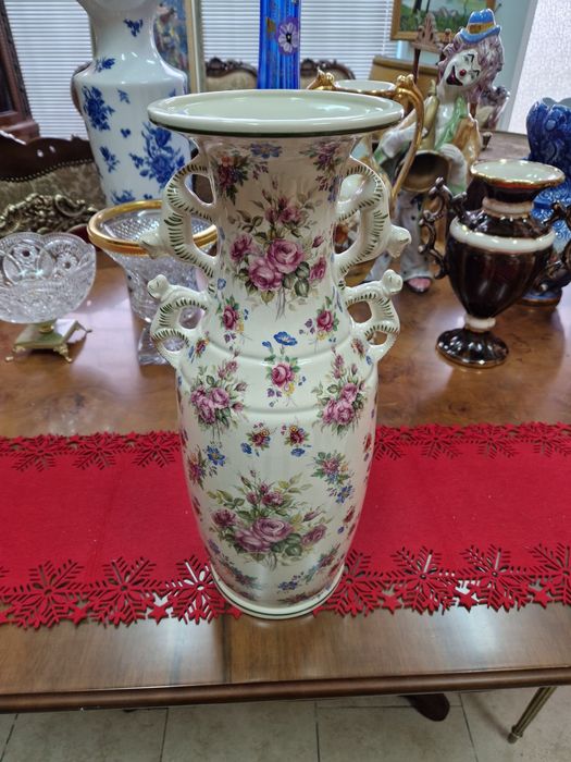 Уникална изключително красива антикварна белгийска порцеланова ваза