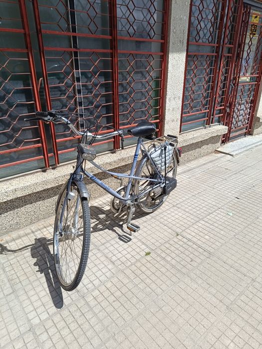 Продавам моторно колело Сакс