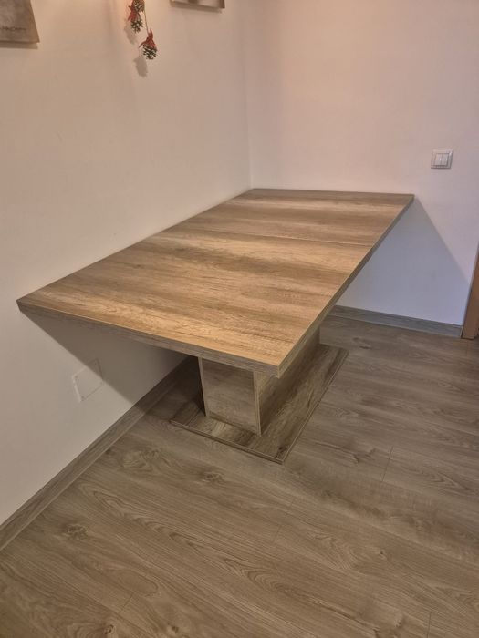 Masa extensibila Tiziano 800 lei negociabil